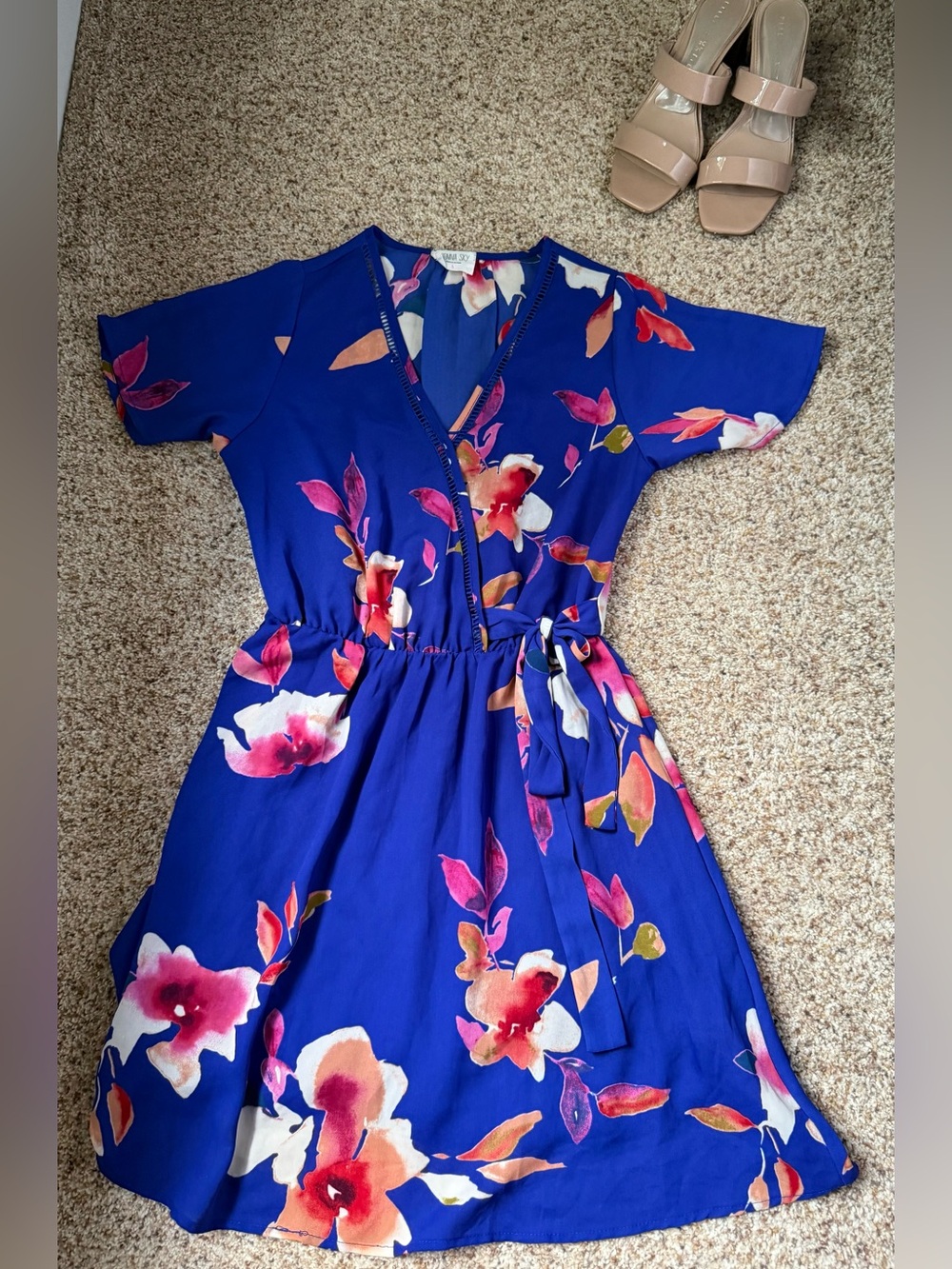 Sienna Sky Purple Floral Faux Wrap Midi Dress Small - Picture 8 of 8